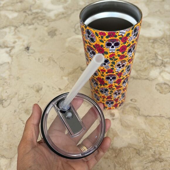 NWOT HydraPeak Yellow Skulls Insulated BPA Free Tumbler - Picture 8 of 9